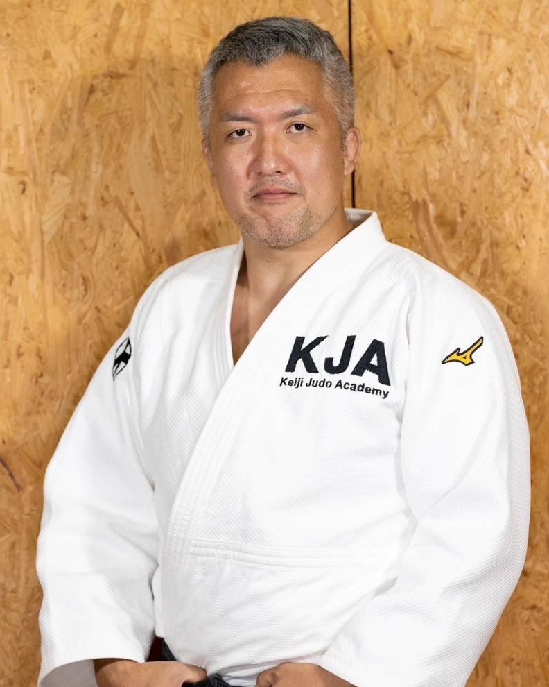鈴木桂治氏